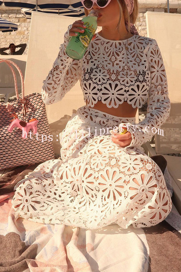 Lilipretty® Balmy Summers Crochet Lace Floral Pattern Elastic Waist Fishtail Vacation Maxi Skirt