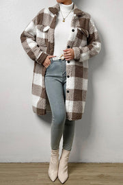 Fashionable Plaid Lapel Loose Plush Jacket