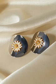 Fashionable Daisy Disc Earrings