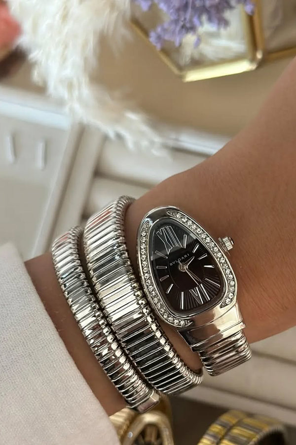 Fashionable Quartz Snake Bracelet Watch