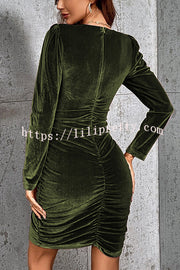 Solid Color Velvet Sexy V-neck Long Sleeve Ruched Mini Dress