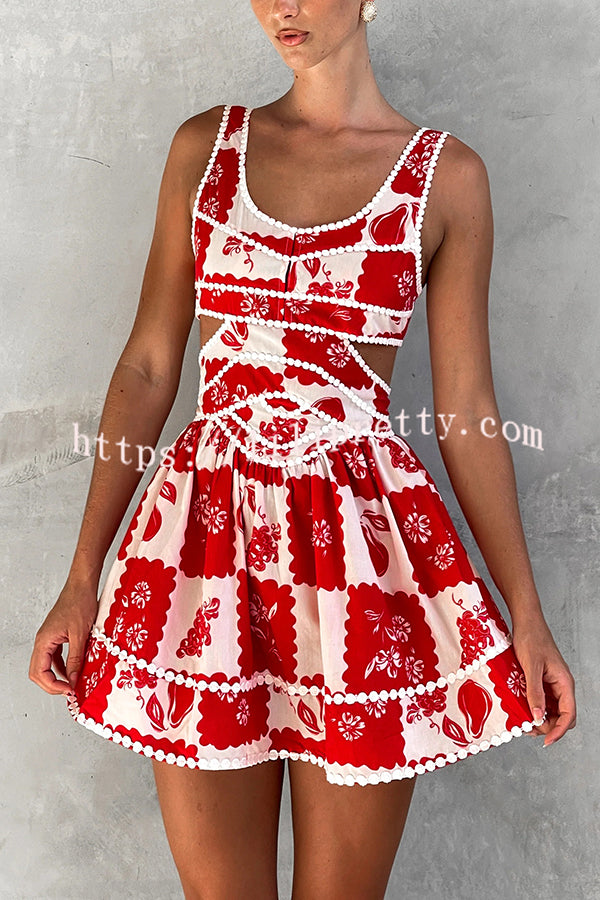 Holiday Colors Ric Rac Trims Unique Print Cutout Round Neck Mini Dress