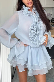 Fashionable Flower-decorated V-neck Loose Top and Elastic Waist Casual Shorts Set