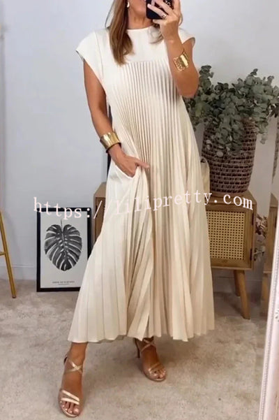 Lilipretty® Solid Color Round Neck Sleeveless Pleated Large Hem Maxi Dress