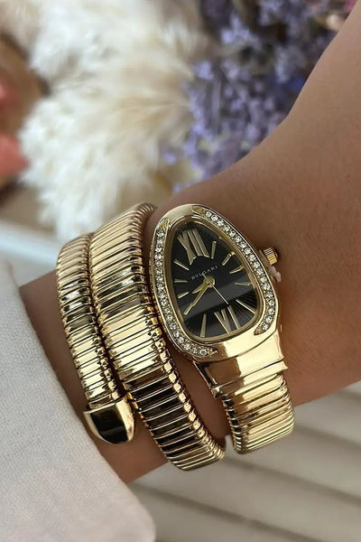 Fashionable Quartz Snake Bracelet Watch