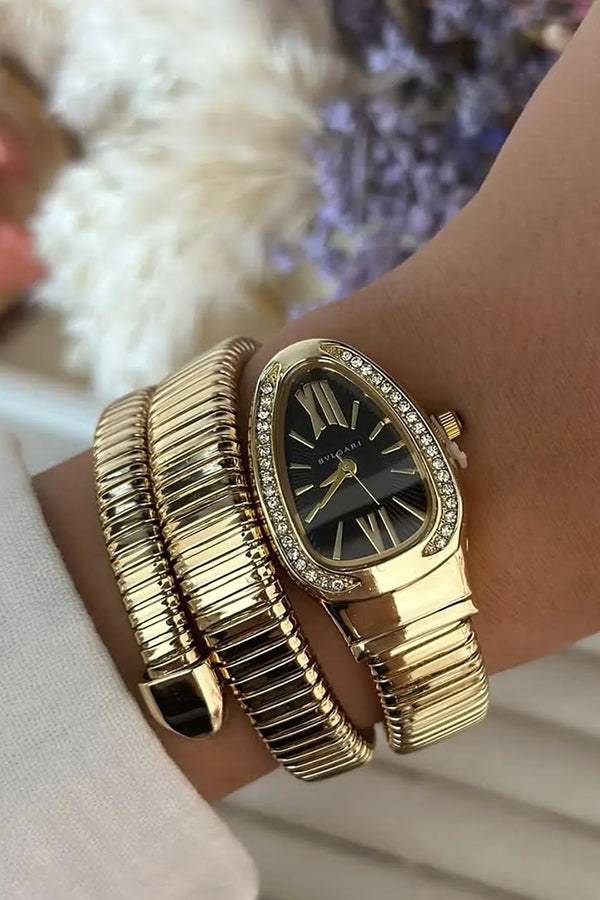 Fashionable Quartz Snake Bracelet Watch