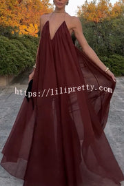 Flowing Lightweight Chiffon Chain Halter Neck Detail Backless A-line Maxi Dress