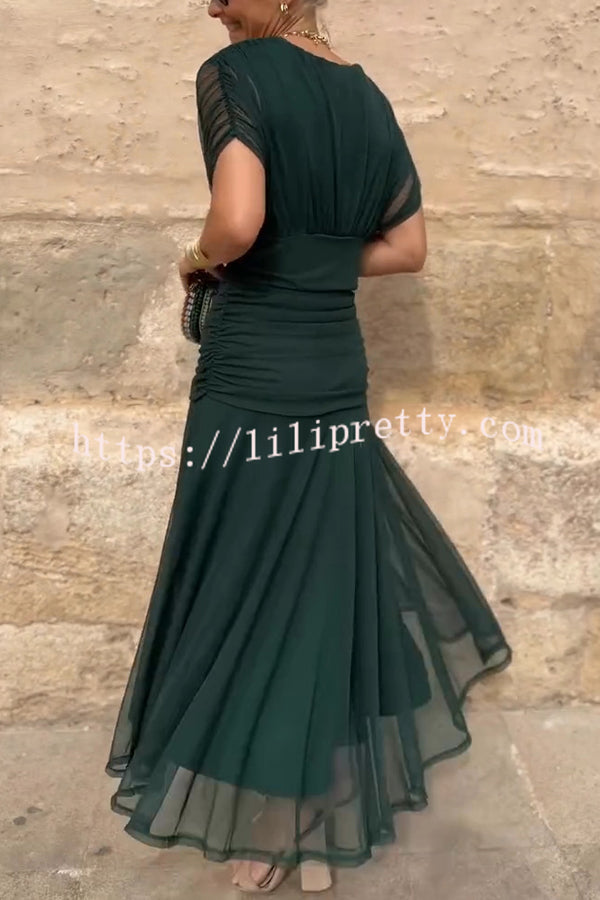 Unique Printed V-Neck Waisted Mesh Holiday Maxi Dress