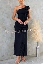 Fashion One-shoulder Pleated Sexy High Slit Slim Dress