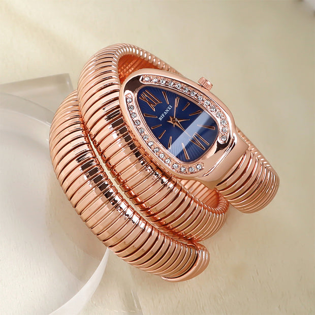 Fashionable Quartz Snake Bracelet Watch
