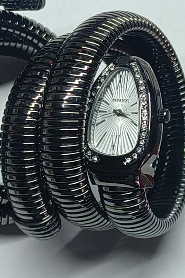 Fashionable Quartz Snake Bracelet Watch