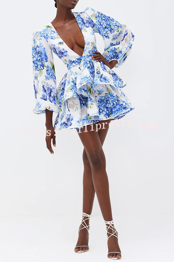 Feminine and Sexy Floral Print Deep V-neck Balloon Sleeve Tiered Mini Dress