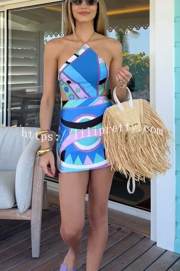 Lorian Unique Print Chain Halter Neck Cutout Waist Stretch One-piece Swimsuit