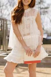 Light and Cute Tulle Lace Inner Wear High Neck Cape Top