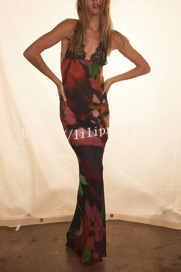 Unique Printed Sexy Lace V-neck Backless Maxi Dress