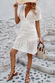 Simple V Neck Wavy Pattern Hollow Short Sleeved Cover Ups