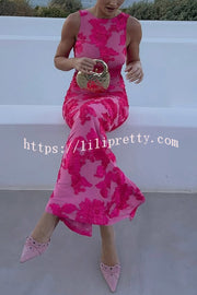 Floral Embroidered Sleeveless Round Neck Fitted Maxi Dress