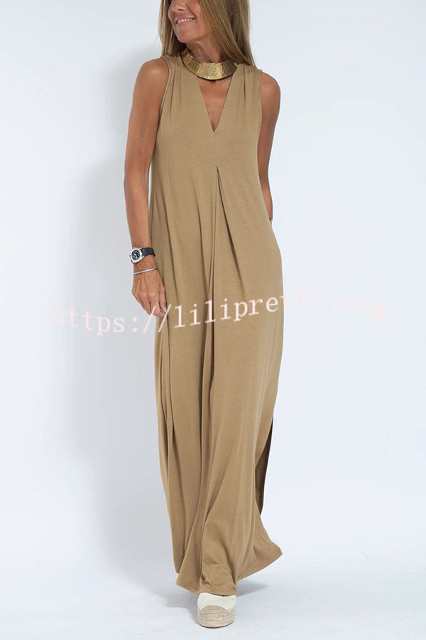 Lilipretty Elegant Is Eternal Knit Solid Color Sleeveless Slit Maxi Dress