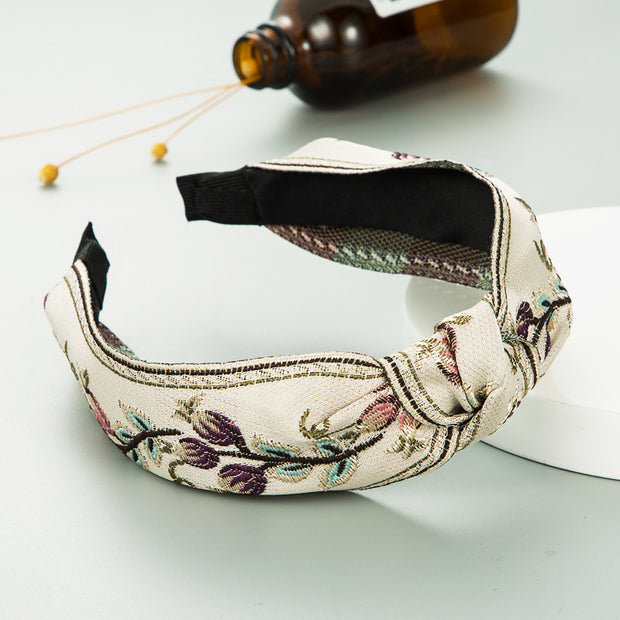 Retro Embroidered Knotted Fabric Headband