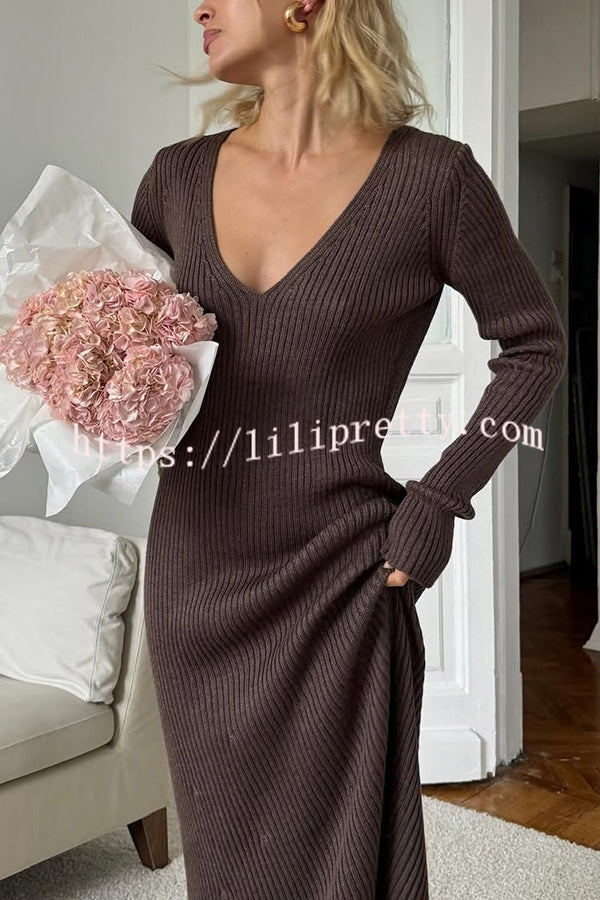 Solid Color V-neck Long-sleeved Slim-fit Elegant Knit Maxi Dress