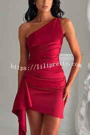 Sexy Slim Fit Backless One-shoulder Satin Mini Dress