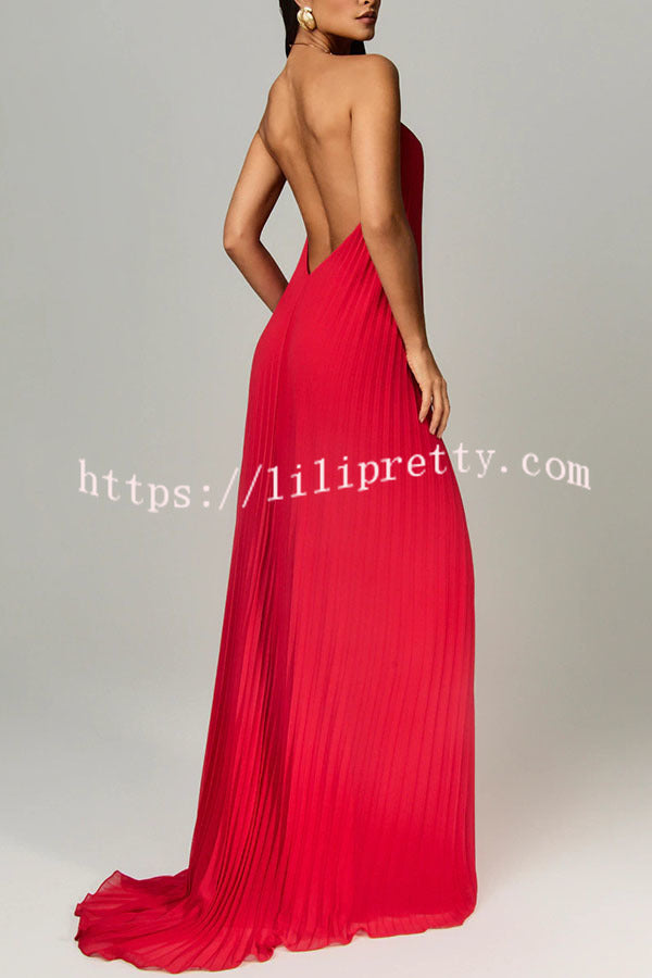 Coralie Pleated Metal Ring Halter Backless Loose Maxi Dress