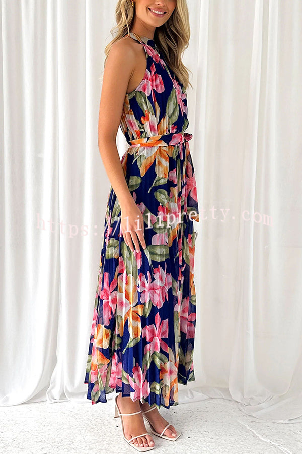 Delicate Floral Print Halterneck Lace Up Pleated Maxi Dress