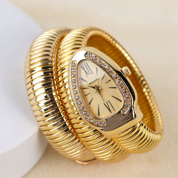 Fashionable Quartz Snake Bracelet Watch