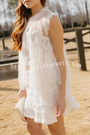 Light and Cute Tulle Lace Inner Wear High Neck Cape Top