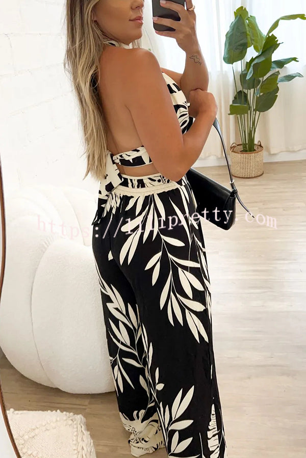 Botanical Print Halterneck Crop Top and Casual High-waist Wide-leg Pants Set
