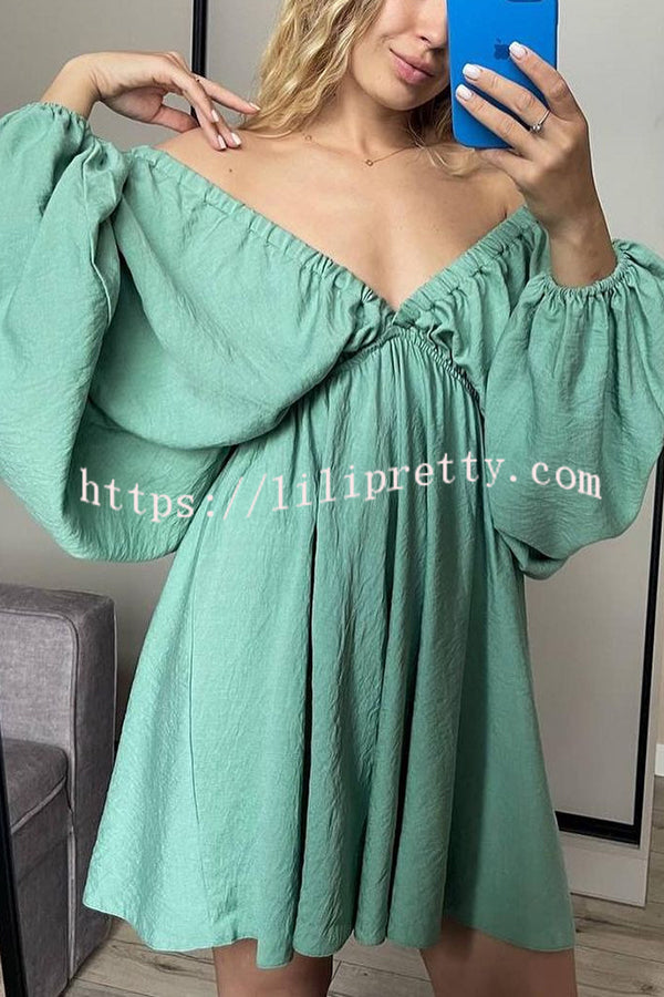 V Neck Puff Sleeve Solid Color Resort Style Mini Dress