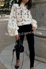 Fashionable Embroidered Flower Loose Puff Sleeve Hollow Top